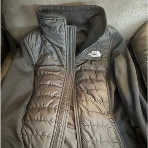 Women’s North Face Jacket xs